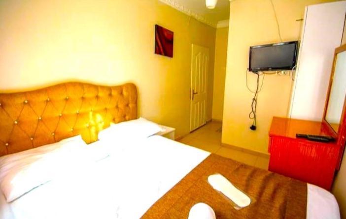 Istanbul Ozyurt Hotel Kumkapi Bagian luar foto