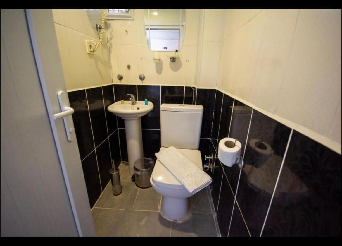 Istanbul Ozyurt Hotel Kumkapi Bagian luar foto